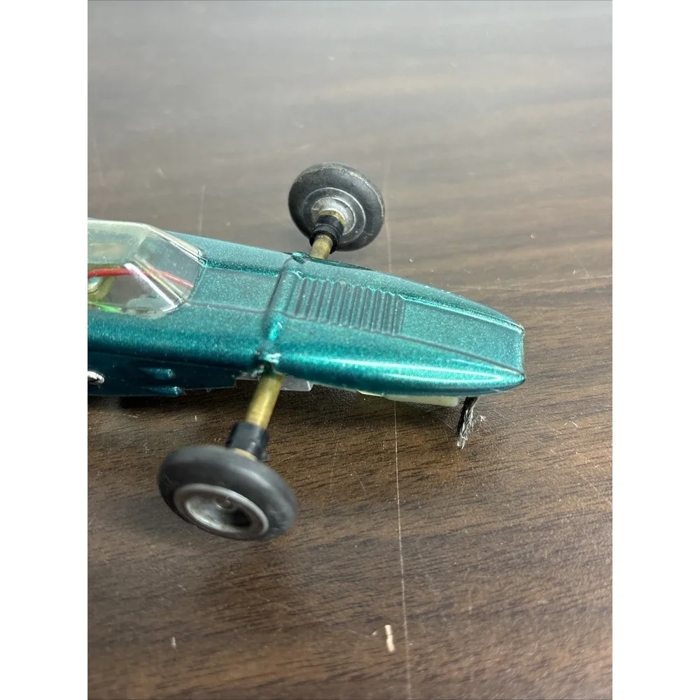 VINTAGE Atomic Green Slot Car‎ Space Age Dome Top DM Special Wheels RARE